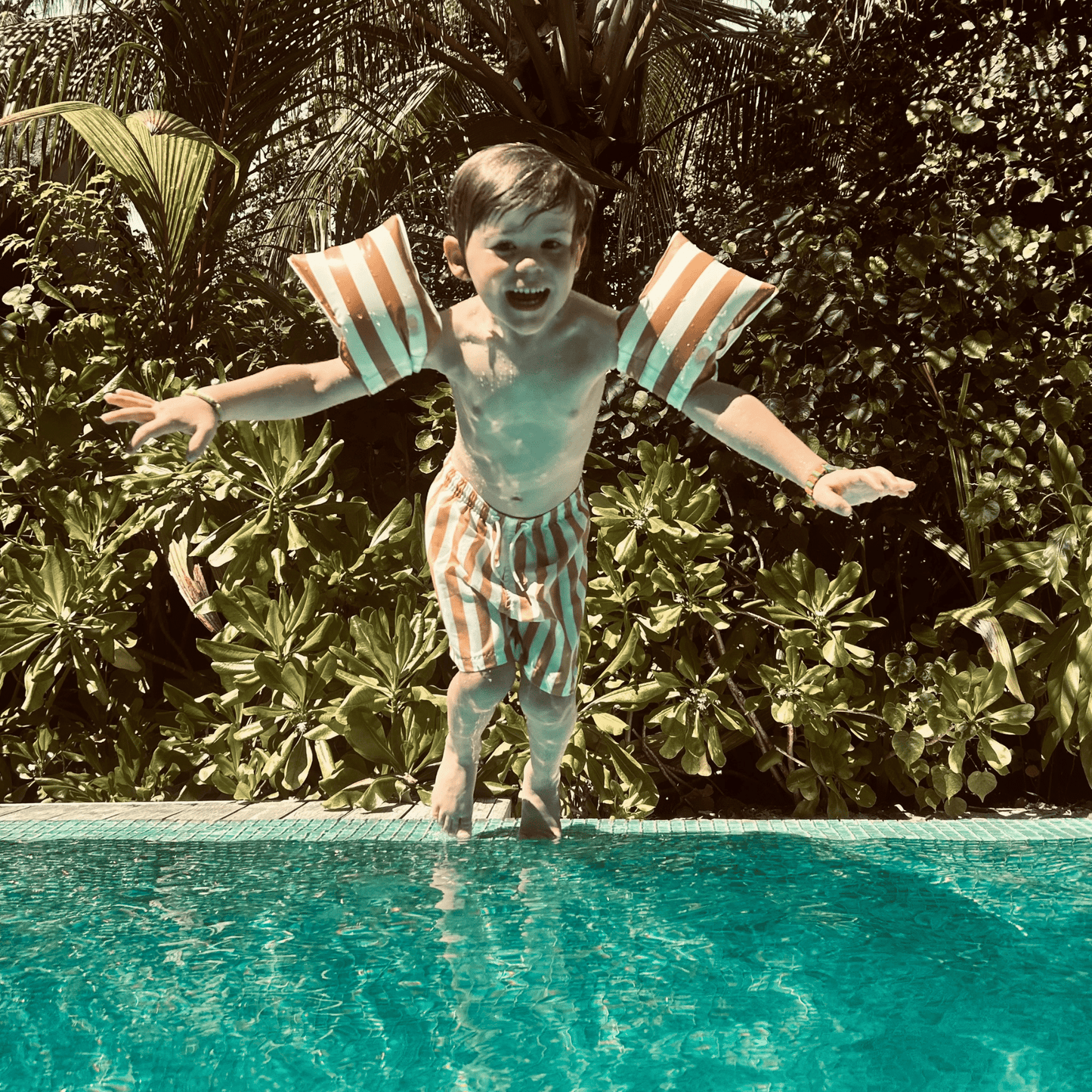Ailes de natation marron-blanc 2-6 ans LIGNES SOUPLES