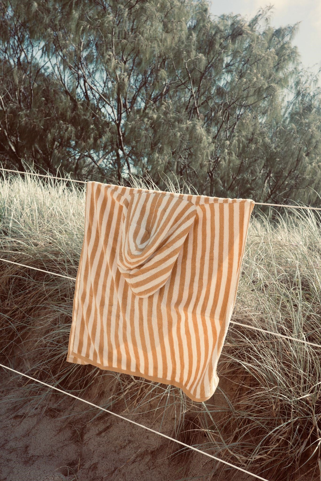 Poncho de plage jaune-blanc FLOW