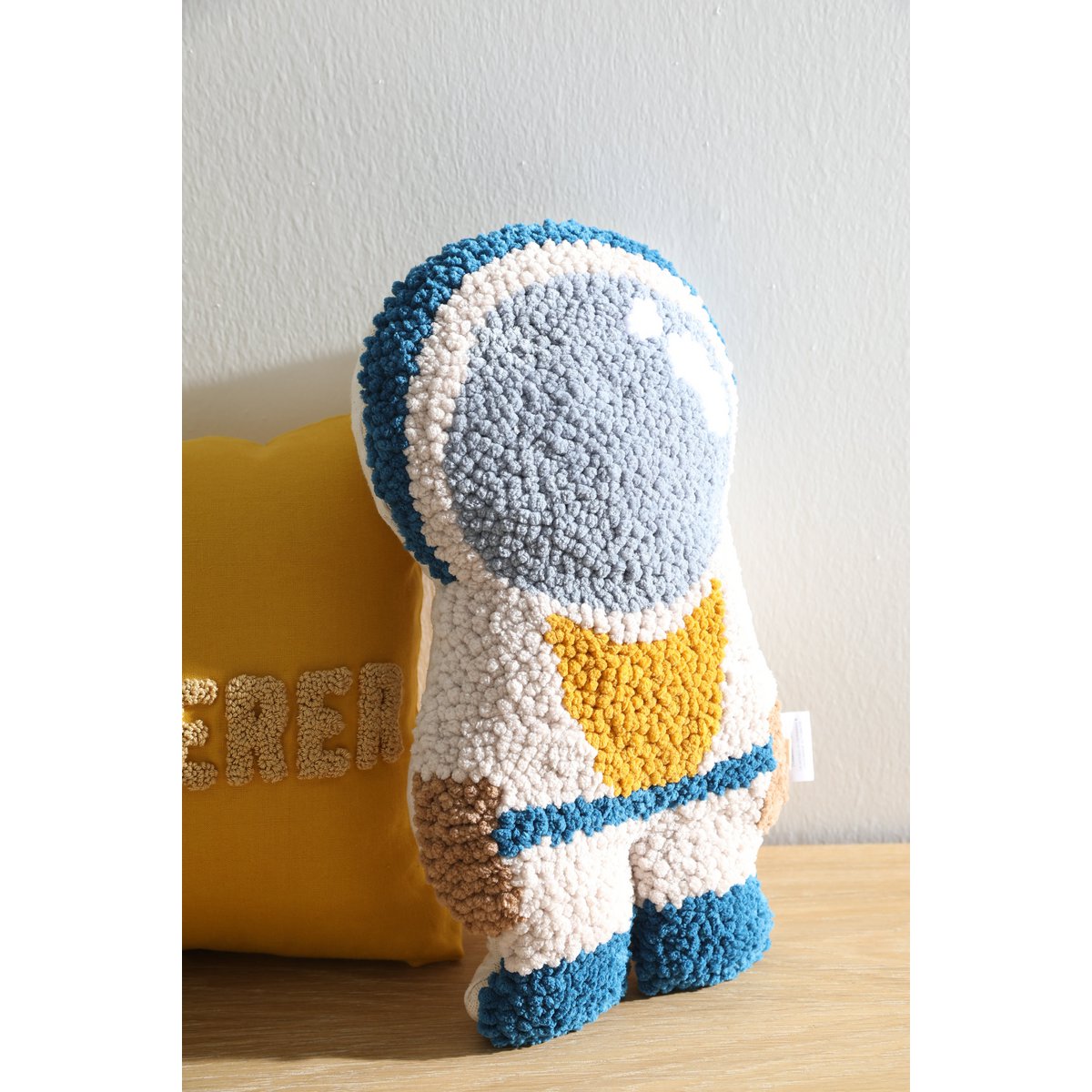 Astronaut pillow NOVA – handmade & cuddly
