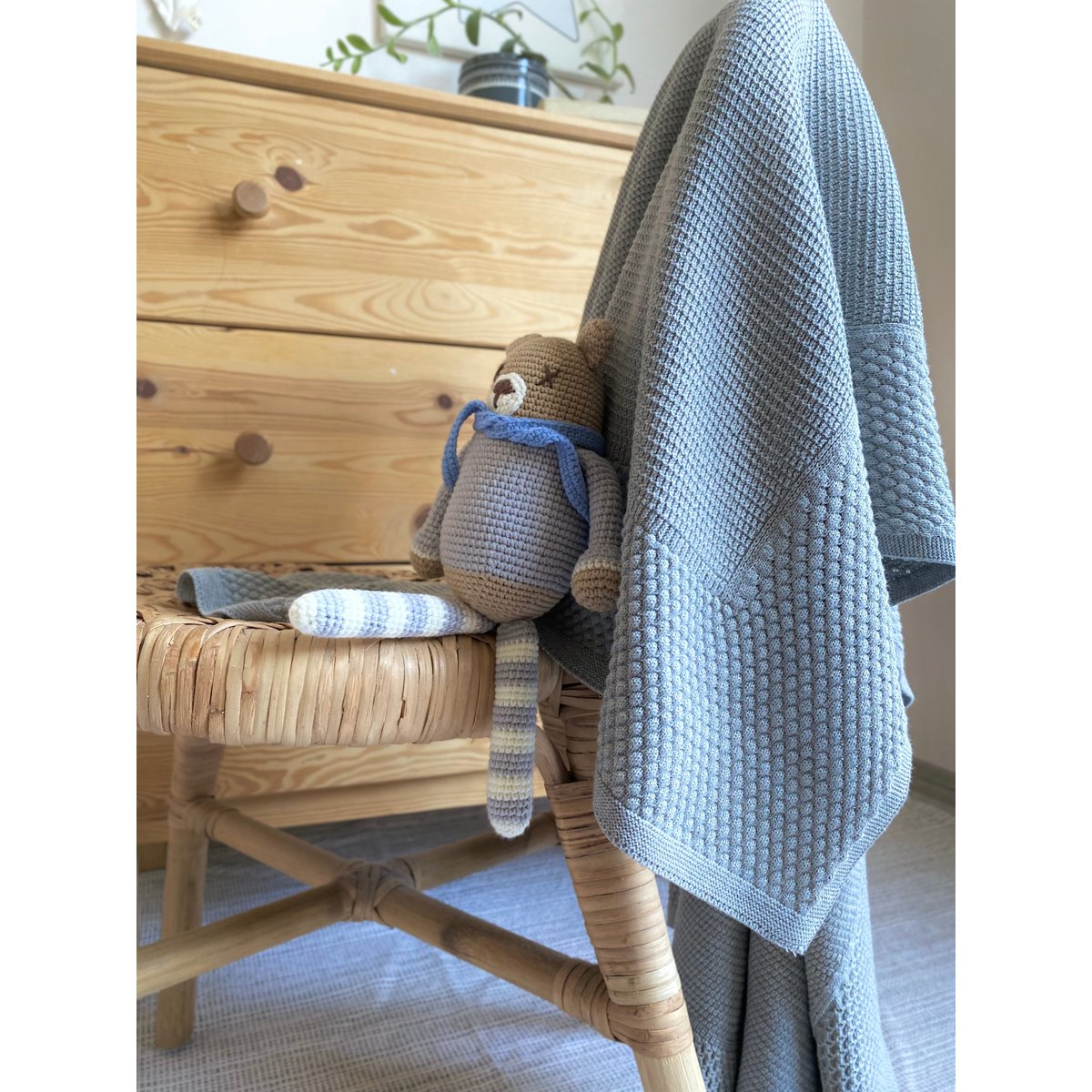 Leichte Strickdecke PLAIN aus 100% Baumwolle – Grau