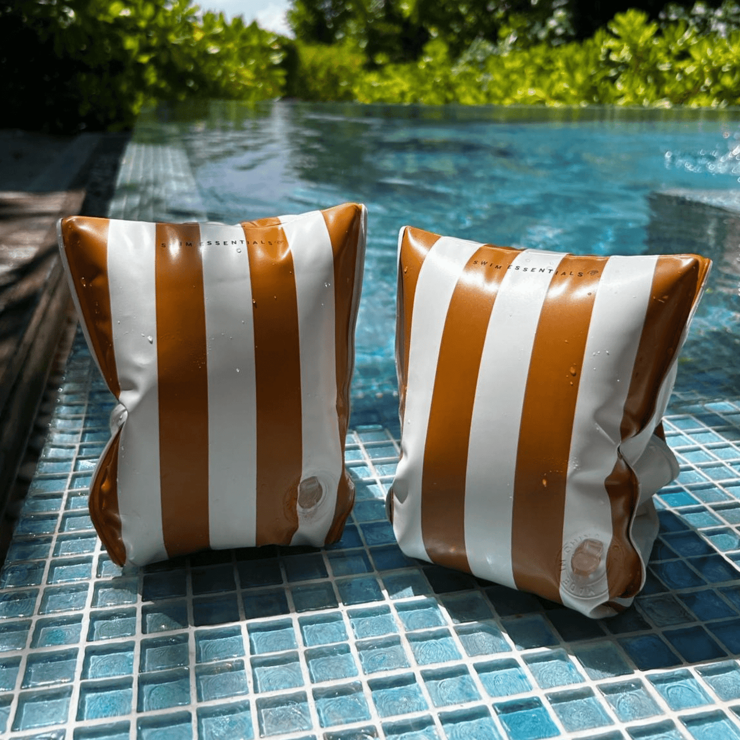 Ailes de natation marron-blanc 2-6 ans LIGNES SOUPLES