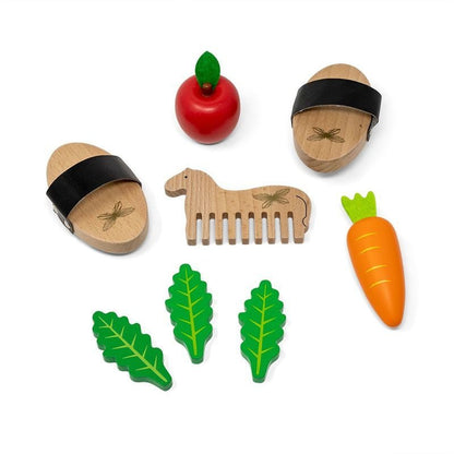 Accessory set – Care &amp; feeding for hobby horses