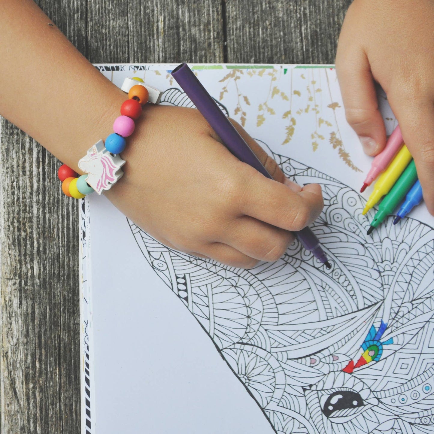 COMING SOON Einhorn-Armband-Geschenkdose – Kreativer Schmuckspaß für Kinder