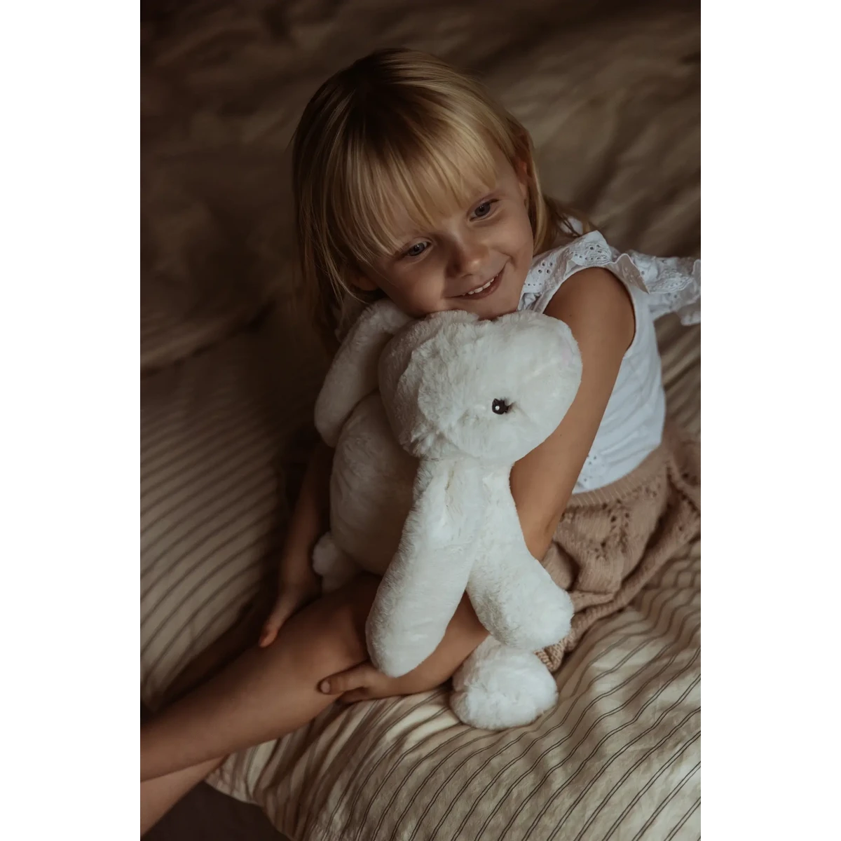 Weighted plush rabbit medium 1.2 kg - Delicate comforter