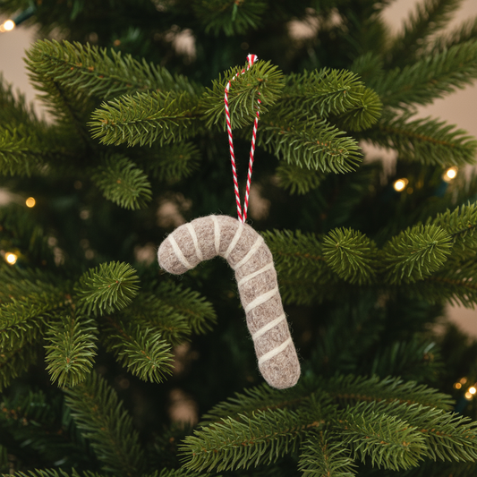 COMING SOON Weihnachtsschmuck Filzanhänger „Zuckerstange“ – handgefertigt & natürlich festlich