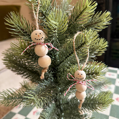 COMING SOON Weihnachtsschmuck-Bastelset – Schneemann