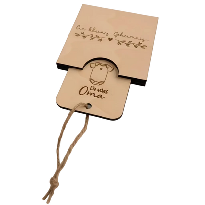 Schwangerschaftsverkündung *Du wirst Oma* Ziehkarte, handgefertigt