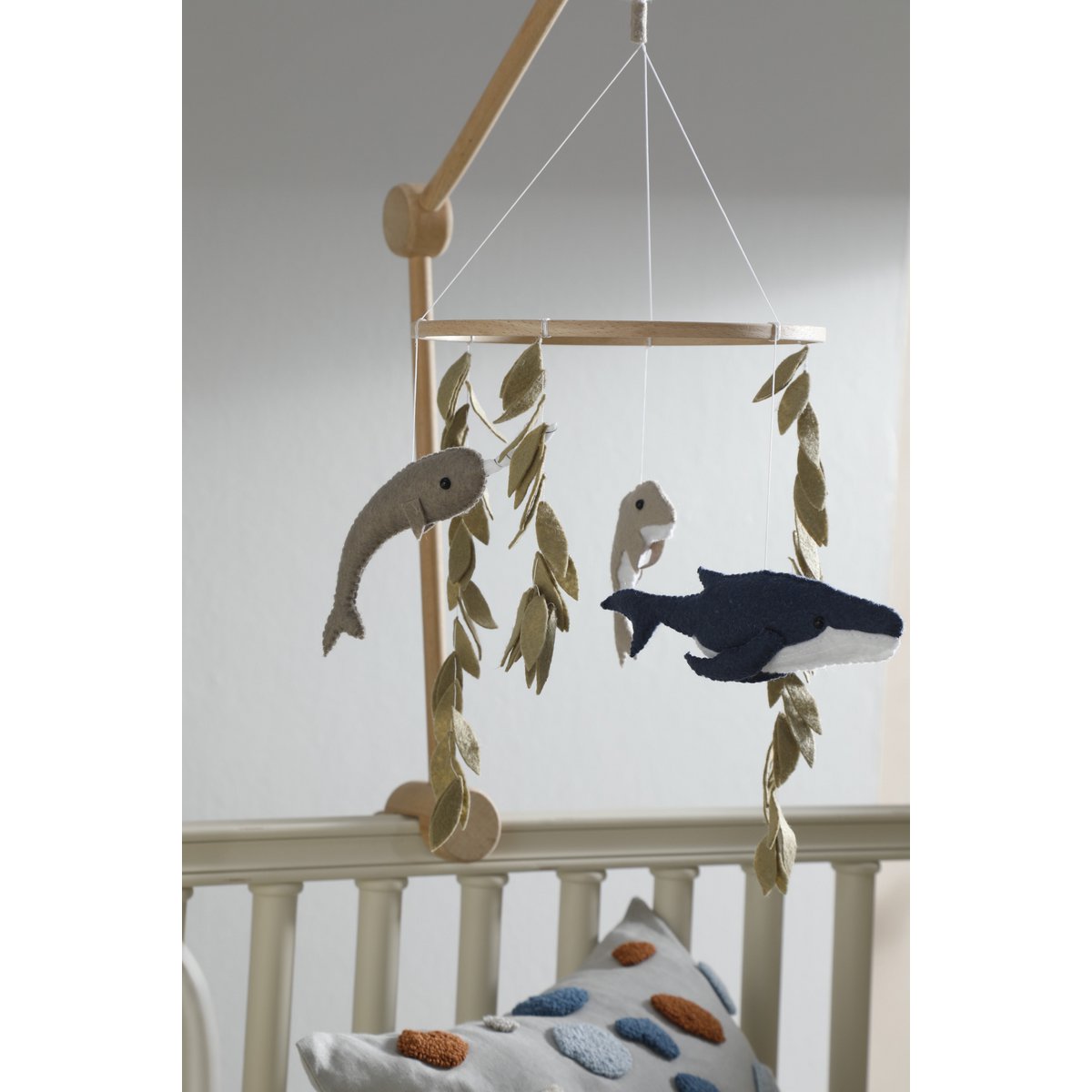 Handgemachtes Ozean-Mobile aus Wollfilz – Fische & Meerespflanzen
